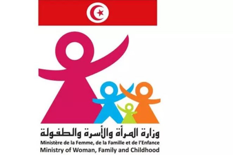 وزارة المرأة تدعو مؤسسات الطفولة الى التركيز على الجانب الرمزي والابداعي في الاحتفالات